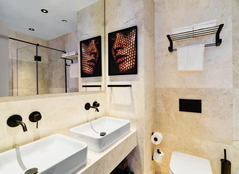 NYX Executive Suite, Business Lounge Access | Bathroom | Shower, rainfall showerhead, designer toiletries, hair dryer