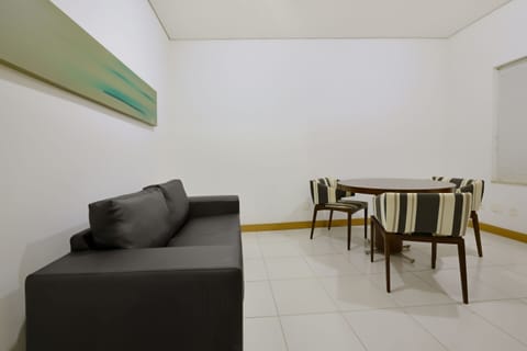 Suíte Premium | Desk, laptop workspace, blackout drapes, free WiFi