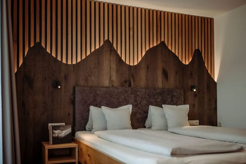 Deluxe Double Room | Individually decorated, individually furnished, desk, free WiFi