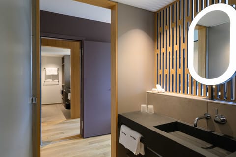 Free toiletries, hair dryer, towels, soap