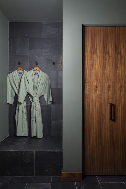 Egyptian cotton sheets, premium bedding, minibar, in-room safe