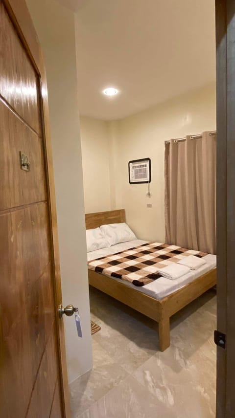 Deluxe Double Room | Free WiFi, bed sheets