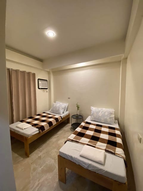 Deluxe Twin Room | Free WiFi, bed sheets