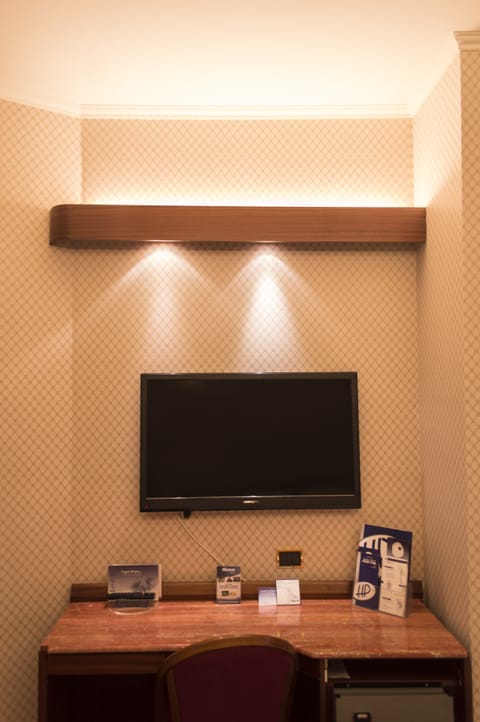 Business Room | Room amenity