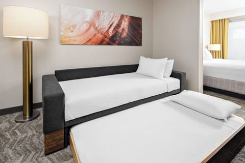 Premium bedding, pillowtop beds, in-room safe, desk