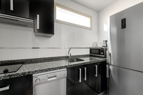 Duplex, 2 Bedrooms, City View, Annex Building (Annex Building) | Private kitchen