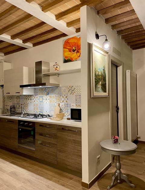 Condo, 2 Bedrooms, Air conditioning, Garden View | Private kitchen | Fridge, microwave, oven, stovetop