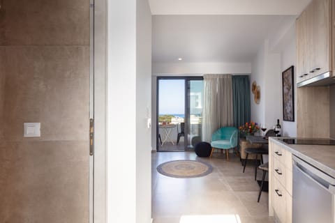 Standard Double or Twin Room | Hypo-allergenic bedding, in-room safe, individually decorated