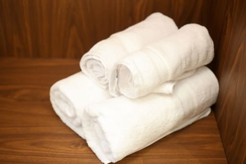 1 bedroom, premium bedding, minibar, desk