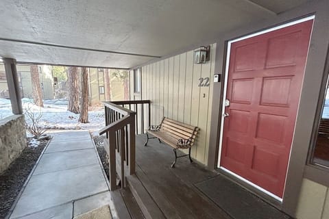 Condo, 3 Bedrooms | Property grounds