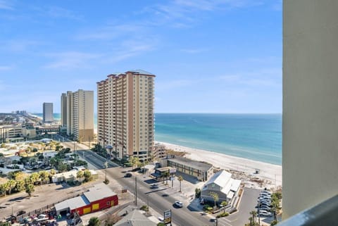 Studio | Beach/ocean view