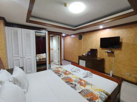 Superior Room, 1 King Bed, Balcony | In-room safe, iron/ironing board, free WiFi, bed sheets