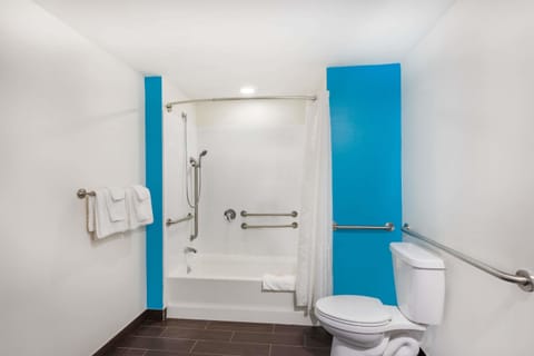 Room, 2 Queen Beds, Accessible, Non Smoking | Bathroom | Hair dryer, towels