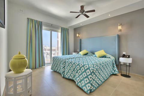 Suite, Sea View | Memory foam beds, minibar, in-room safe, blackout drapes