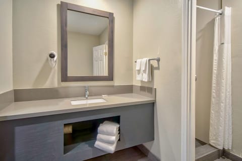 Free toiletries, hair dryer, towels