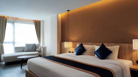 Deluxe Double Room | Premium bedding, down comforters, minibar, in-room safe