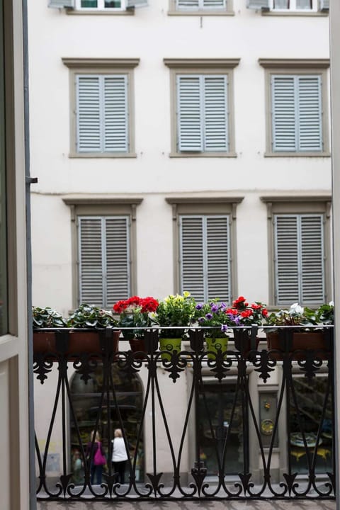 Basic Apartment, Multiple Beds | Property grounds