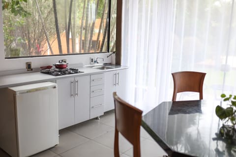 Exclusive Studio Suite | Private kitchen | Microwave