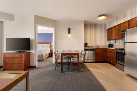 Suite, 2 Bedrooms | Premium bedding, desk, blackout drapes, iron/ironing board