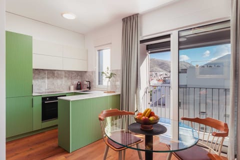 Apartment (One Bedroom Apartment) | Private kitchen | Fridge