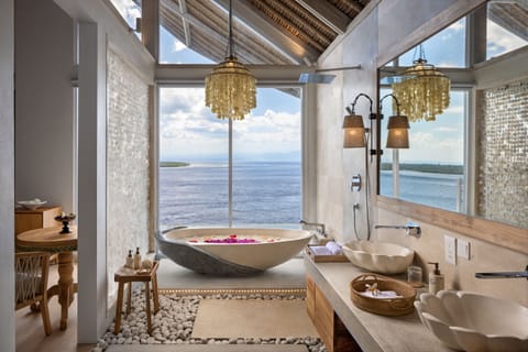 Villa, 1 Bedroom, Private Pool, Ocean View (with Daily Afternoon Tea) | Bathroom | Separate tub and shower, deep soaking tub, rainfall showerhead