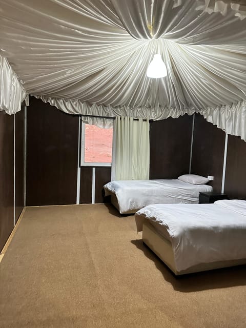 Business Tent | Egyptian cotton sheets, premium bedding, down comforters