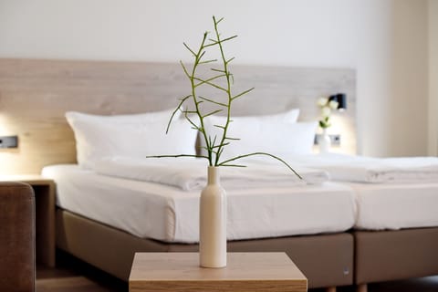 Double Room | Desk, laptop workspace, soundproofing, free WiFi