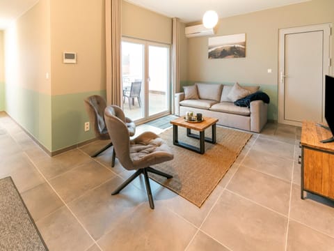 Apartment | Living area