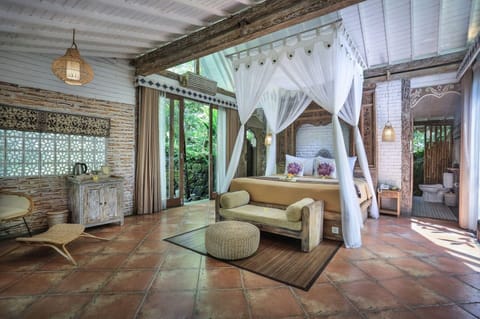 One Bedroom Jungle Villa (with Daily Afternoon Tea) | Pillowtop beds, minibar, in-room safe, individually decorated