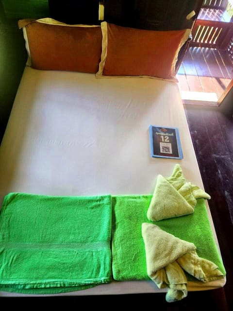 Premier Room | Free WiFi, bed sheets