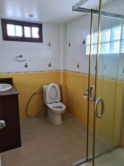 Individually furnished, free WiFi