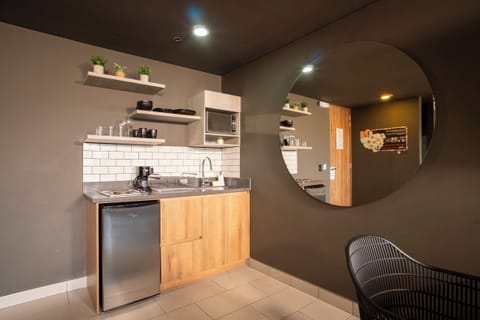 Studio Suite | Private kitchen