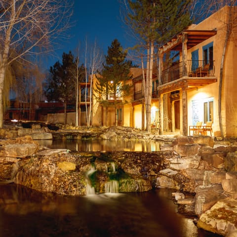 Suite, 1 King Bed, Courtyard View (Native American Suite) | Courtyard view