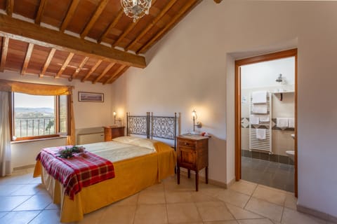 Family Room | Premium bedding, down comforters, in-room safe, desk