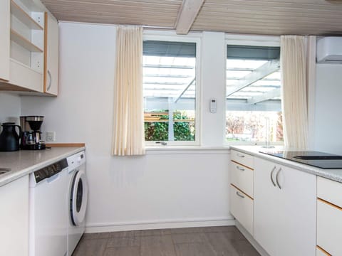 House | Private kitchen