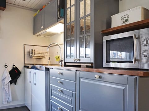 House | Private kitchen