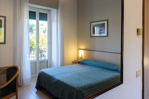 Double or Twin Room, Lake View | Frette Italian sheets, in-room safe, desk, soundproofing