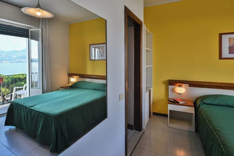 Double or Twin Room, Lake View | Frette Italian sheets, in-room safe, desk, soundproofing