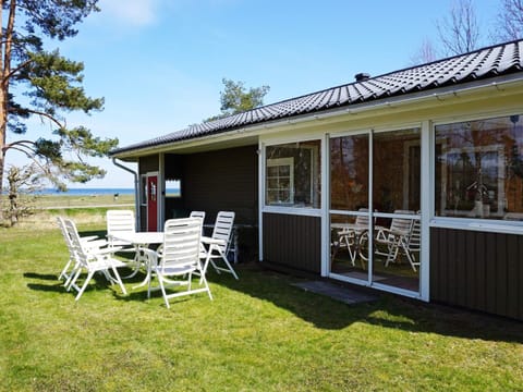 House | Outdoor dining
