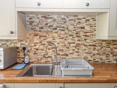 Fridge, dishwasher, electric kettle, toaster