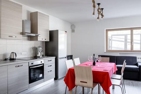 Panoramic Apartment | Private kitchen | Full-size fridge, microwave, oven, stovetop