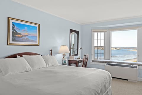 Premium Room | Egyptian cotton sheets, premium bedding, down comforters, pillowtop beds