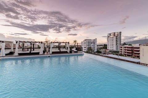 Outdoor pool, pool umbrellas