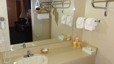 The Inn - 2nd Floor - 2 Double Beds | Bathroom | Combined shower/tub, hair dryer, towels