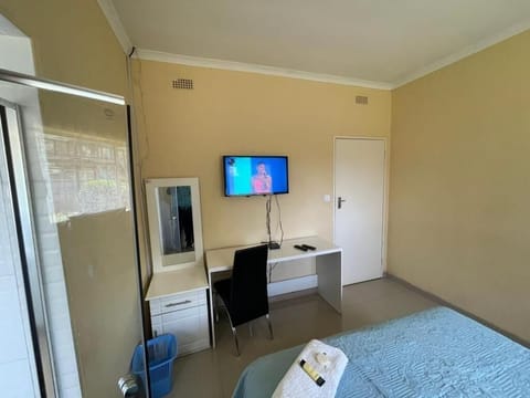 Double Room | Minibar, individually furnished, desk, laptop workspace