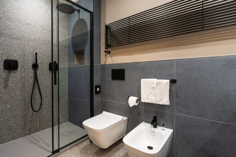 Free toiletries, hair dryer, bidet, towels