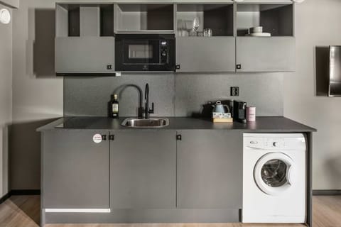 XL Studio, Kitchenette, Sofa Bed | Private kitchenette | Fridge, microwave, stovetop, coffee/tea maker