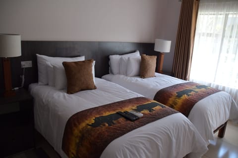 Luxury Double Room | In-room safe, individually decorated, individually furnished, desk