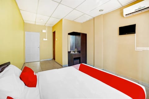 Standard Double Room | Free WiFi