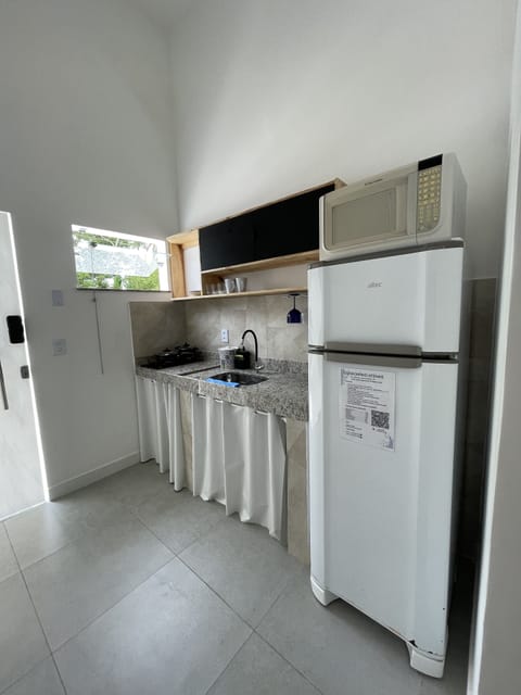 City Studio | Private kitchen | Full-size fridge, microwave, stovetop, toaster